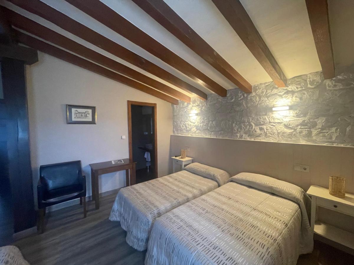 Posada La Solana - Adults Only Santillana del Mar Exterior photo